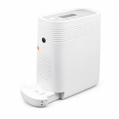 Front-right view of the portable 1-5L continuous flow oxygen concentrator